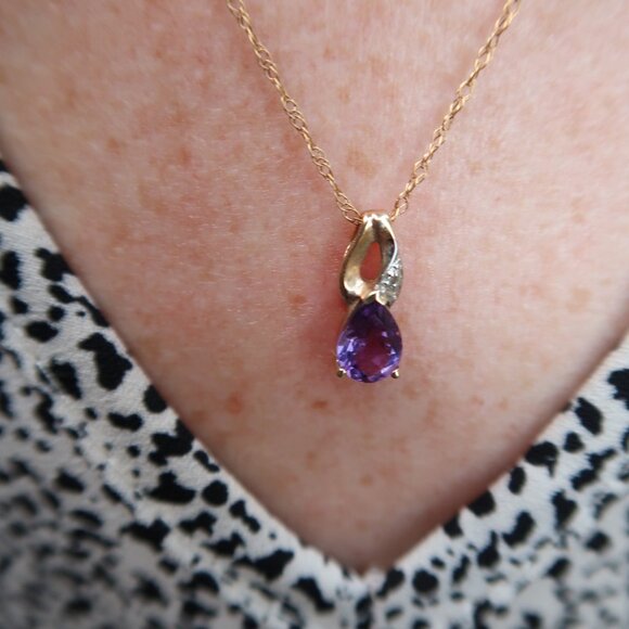 10k Gold Necklace with Amethyst Diamond Pendant